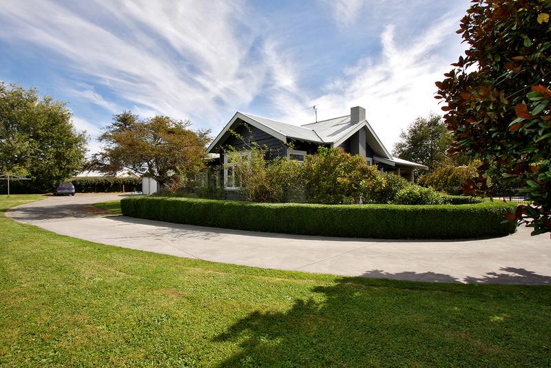 Open2view ID265979 Property for sale in Lepperton, New Zealand