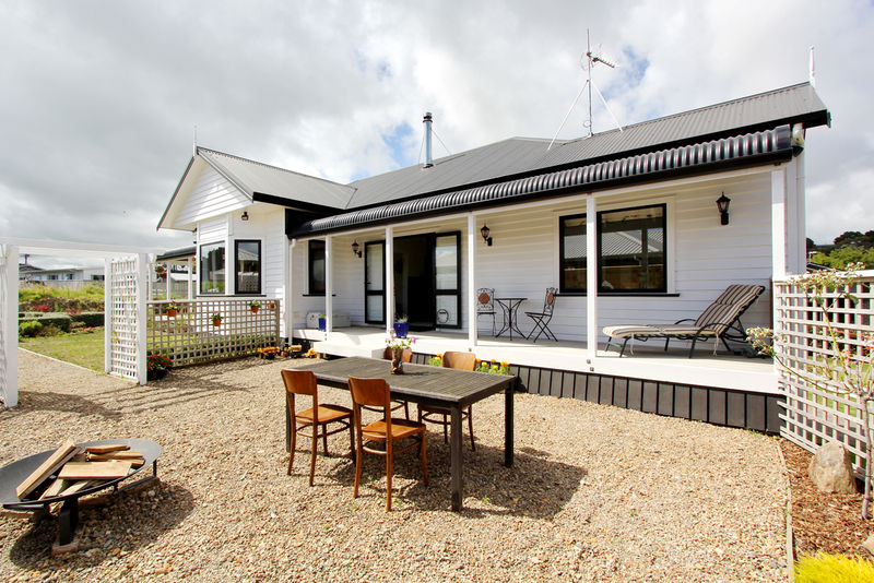 Open2view ID335320 Property for sale in Glen Avon, New Zealand