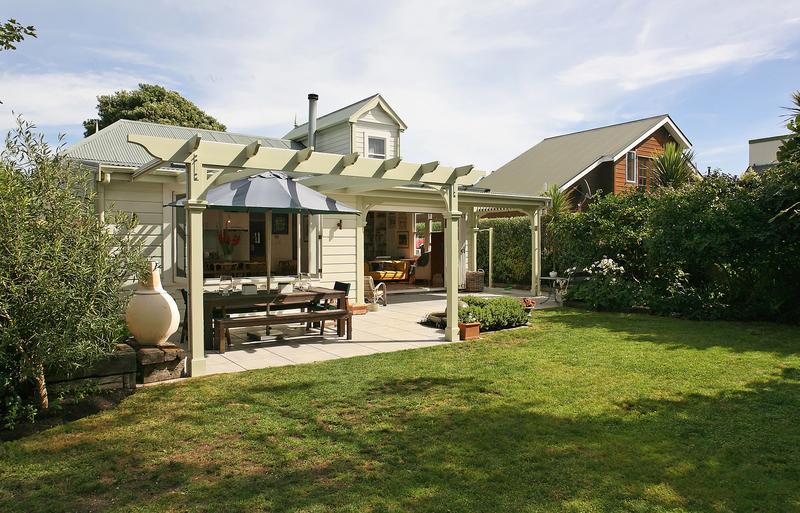 Open2view ID#221683 - Property for sale in Eastbourne, New Zealand